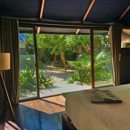 Libelula Tulum Beachfront Hotel Exterior photo