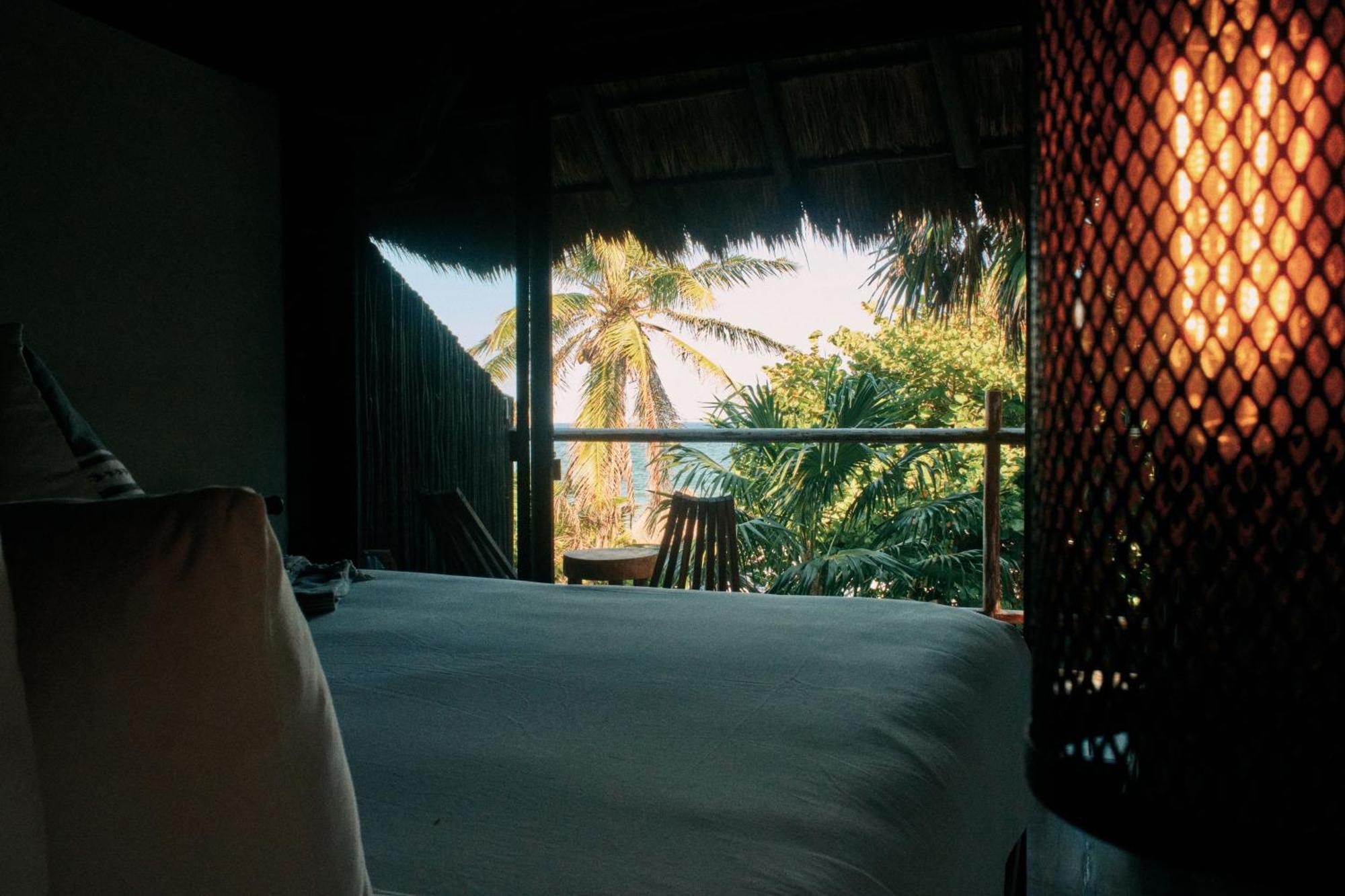 Libelula Tulum Beachfront Hotel Exterior photo