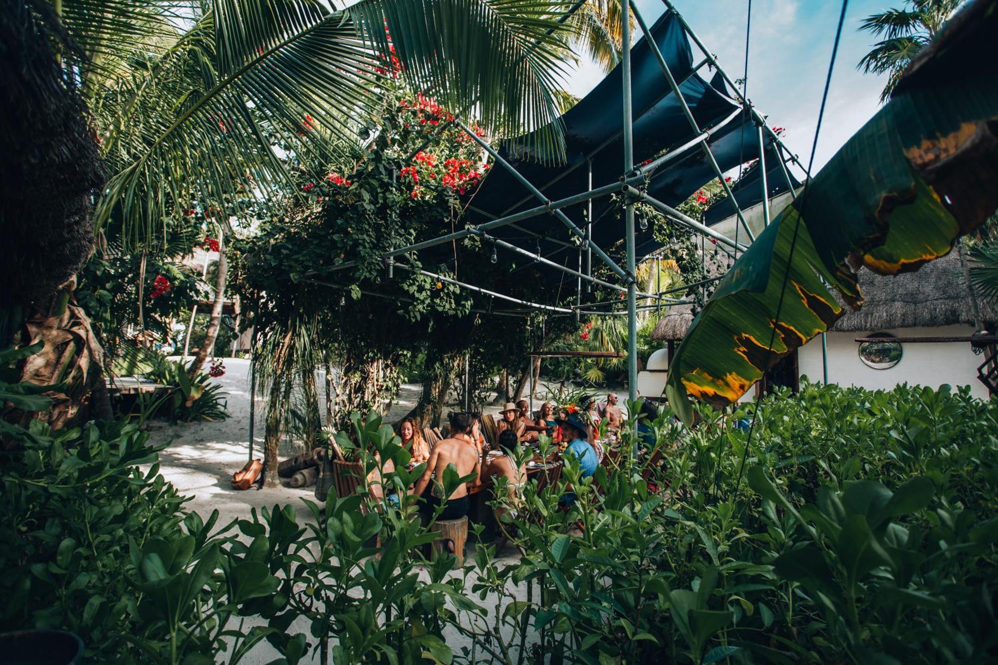 Libelula Tulum Beachfront Hotel Exterior photo